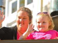 articles/2014/10/24/the-shocking-rise-and-fall-of-honey-boo-boo/141024-fallon-honey-boo-boo-tease_zzlvvk