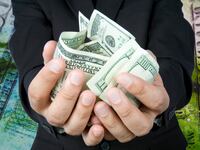 articles/2014/10/29/mystery-man-buys-kentucky-for-the-gop/141028-cpi-kentucky-tease_oxowsq