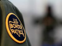 2013-04-11T120000Z_786121790_TM4E94B0S5Z01_RTRMADP_3_USA-BORDER_xownyf