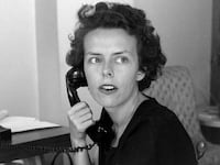 articles/2015/08/26/how-eileen-ford-ruled-new-york-s-modeling-wars/150825-santandrea-eileen-ford-tease_rjg97q