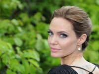 cheats/2014/12/10/jolie-others-savaged-in-hacked-sony-emails/141210-jolie-hack-cheat_xtcagt