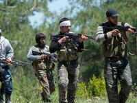 articles/2013/05/22/senate-moves-toward-arming-the-syrian-rebels/130521-arming-syrian-rebels-rogin-tease_nyg5xg