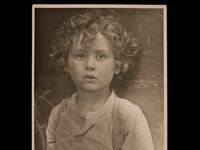 articles/2014/01/16/lewis-hine-at-the-international-center-of-photography-is-the-daily-pic-by-blake-gopnik/hine-daily-pic_tqs7b8