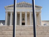 2020-12-11T171537Z_1183709608_RC25LK9043QV_RTRMADP_3_USA-ELECTION-COURT_naajxp