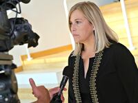 megan-barry-express_hdsphc