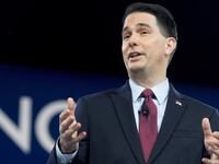 articles/2016/03/29/scott-walker-backs-ted-cruz-in-all-out-effort-to-stop-donald-trump-in-wisconsin/160329-woodruff-scott-walker-cruz-tease_igo5zr