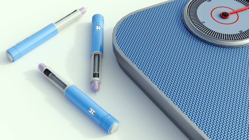 GLP-1 semiglutide injections and scale