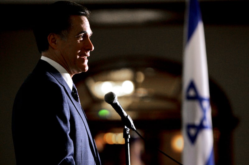 articles/2012/07/28/is-israel-mitt-romney-s-new-swing-state/romney-isreal-lake_joscae