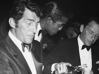 articles/2016/05/14/how-frank-sinatra-drank-american-whiskey-his-way/160513-rothbaum-sinatra-embed-tease_dhmtx7
