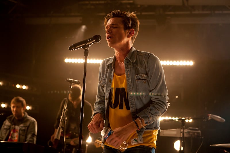 galleries/2012/12/06/snubs-surprises-and-predictions-from-the-55th-grammy-nominations-photos/fun-grammy-nominations-2012_tuyyof