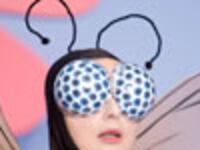 articles/2008/10/31/isabella-rossellini-simulates-insect-sex/isabella-rosselini_fuueza