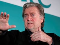 2017-10-23T214103Z_370996736_RC1E9DCE8740_RTRMADP_3_USA-POLITICS-BANNON_t7dbzx