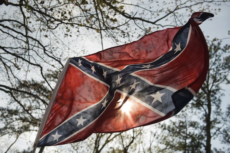 articles/2013/08/08/what-links-the-neo-confederate-virginia-flaggers-barack-obama-race/130807-bouie-flaggers-tease_pjktep