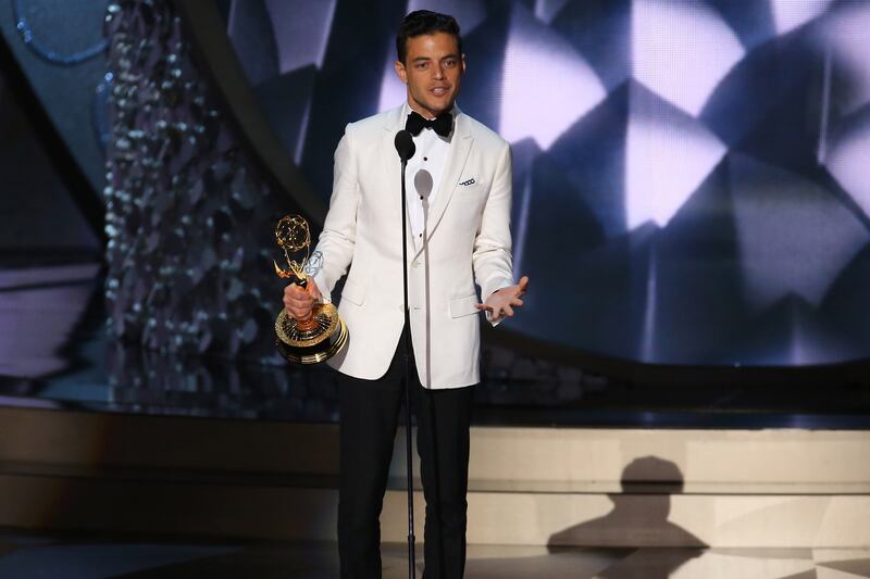 articles/2016/09/19/male-stars-clean-up-nicely-for-the-emmys/160919-ginsberg-best-dressed2-embed_onn7si