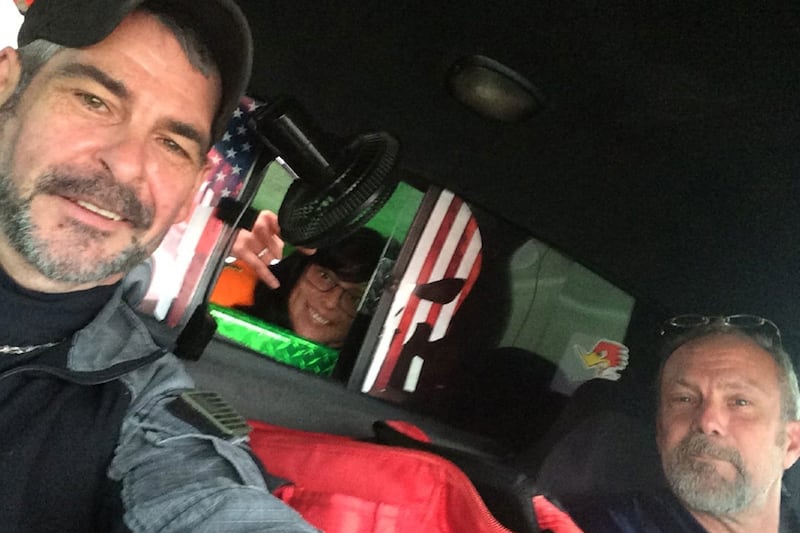 articles/2016/06/21/gun-nuts-drove-monster-truck-to-nyc-to-rescue-heroin-addict/160621-zavadski-gun-nuts-rescue-embed-2_yawau3