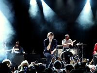 articles/2013/04/22/phoenix-on-new-album-bankrupt-and-journey-to-rock-superstardom/130421-Stern-Phoenix-tease_m9obpy