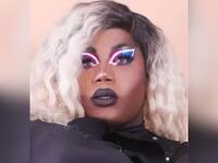 Queen_wpownu
