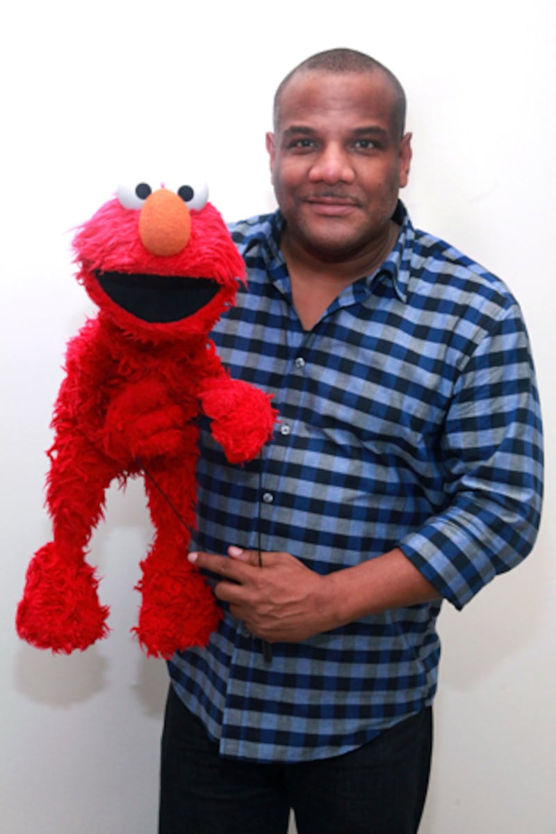 articles/2012/12/06/i-always-felt-it-was-creepy-stories-of-sex-with-elmo-puppeteer-kevin-clash/kevin-clash-accuser-fernandez-embed1_jjgzno