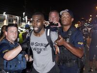 cheats/2016/07/10/cops-grab-blm-leader-in-louisiana/160710-DeRay-McKesson-cheat_skmnri