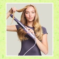The Looker illustration illo for Shark FlexStyle IonCurl Hair Styler.