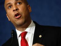 articles/2016/07/21/cory-booker-makes-his-final-pitch-to-become-hillary-s-vp/160721-resnick-cory-booker-tease_hjpuij