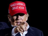 2022-01-23T214733Z_464348811_RC230S9COM2F_RTRMADP_3_USA-ELECTION-THREATS-LEGISLATION_yae8js