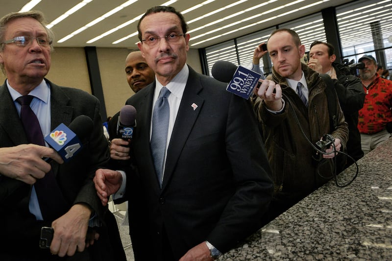 articles/2014/03/11/mayor-gray-s-uncle-earl-confession/140310-bouie-gray_lelijy