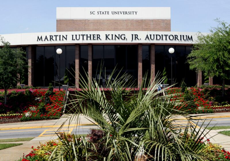 galleries/2009/09/16/25-colleges-with-the-worst-crime-rankings/dangerous-schools---south-carolina_j7jxx6