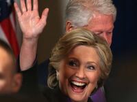 2016-11-09T120000Z_2134349633_HT1ECB91AMA4U_RTRMADP_3_USA-ELECTION-CLINTON_aw0cqq