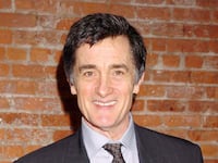 articles/2015/07/11/roger-rees-the-west-wing-s-lord-john-marbury-dies-at-71/150711-mckie-roger-rees-tease_jptmxr