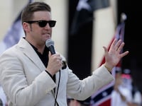 180502-altright-dot-com_a7lqs8