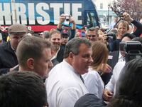 articles/2013/11/03/can-christie-win-latinos/131101-chris-christie-tease_cvozen