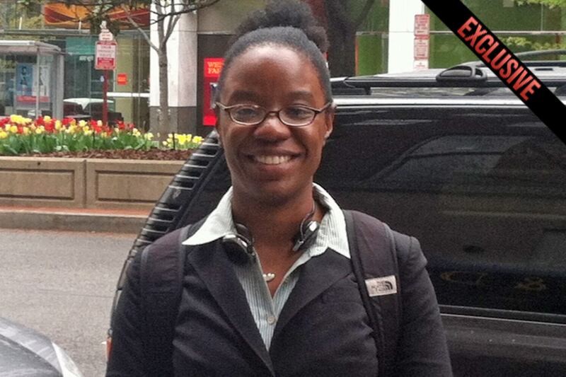 articles/2012/03/29/lynnae-williams-the-cia-spy-who-tweets/twitter-spy-lake_d4uohn