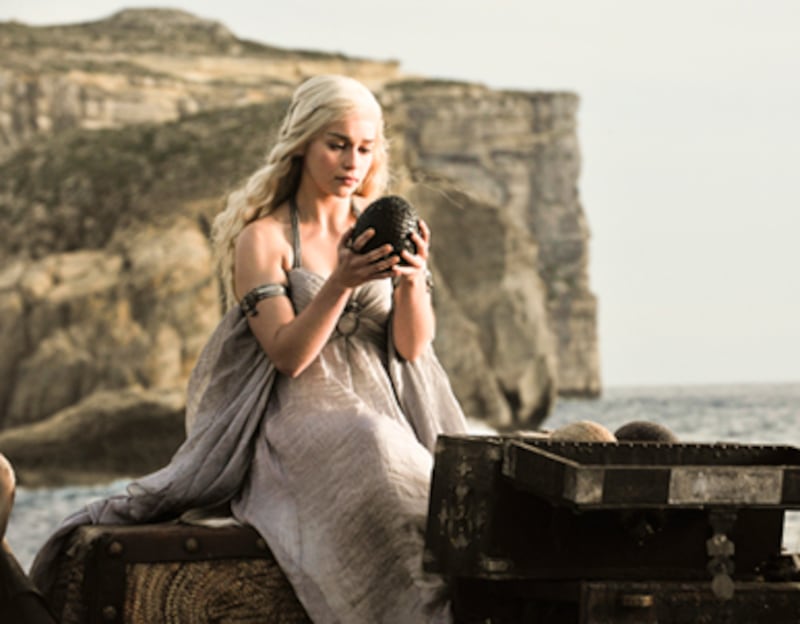 articles/2011/04/04/game-of-thrones-10-secrets-about-hbos-adaptation-of-a-song-of-ice-and-fire-by-george-rr-martin/lacob-game-of-thrones-behind-scenes_171249_mmruch