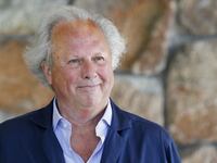 After 25 years, Graydon Carter announced he was leaving his position as editor in chief of 'Vanity Fair.'