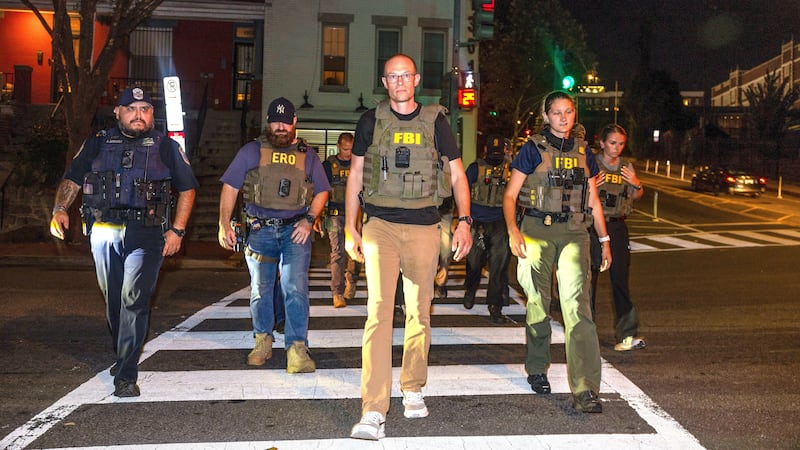 FBI agents