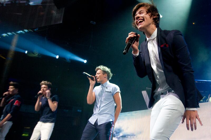 galleries/2012/12/06/snubs-surprises-and-predictions-from-the-55th-grammy-nominations-photos/one-direction-grammy-nominations-2012_qganwq