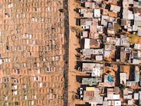 galleries/2016/08/13/a-stark-look-at-south-africa-from-above/160701-Johnny-Miller-gallery-03_r7pnki