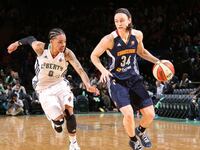 articles/2014/08/23/women-s-sports-are-getting-less-airtime/140822-shoop-women-sports-tease_iobnqj