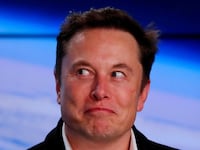 2022-04-04T191616Z_171445720_RC2IGT9A12OC_RTRMADP_3_MUSK-TWITTER_rcovve