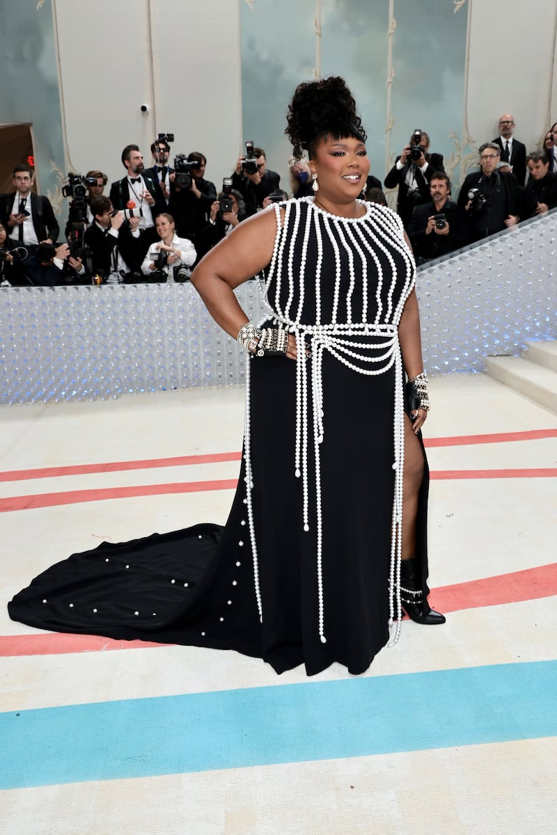 230501-met-gala-lizzo_pte9o7