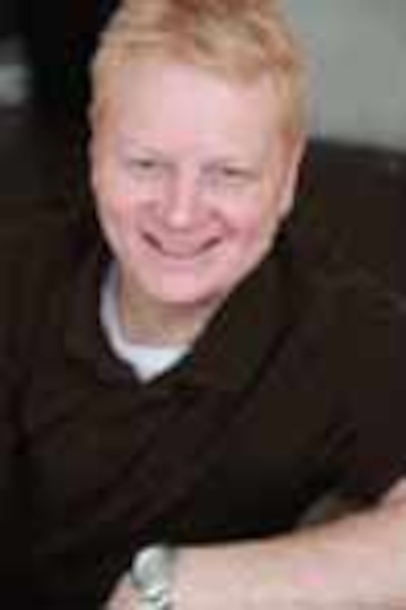 articles/2010/08/19/elizabeth-gilbert-ex-husband-michael-cooper-profile/friedman-gilbert_120921_ldw5ji
