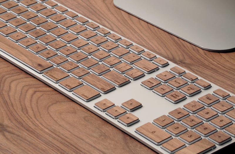 galleries/2012/12/06/2012-gift-guide-the-hipster-techie/guide-keyboard2560_uqrjnu
