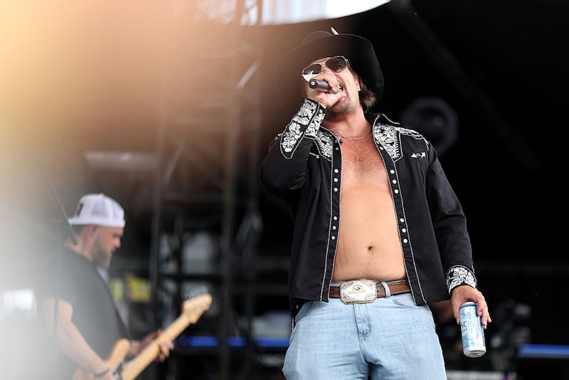 Country star Gavin Adcock has blasted Beyonce.