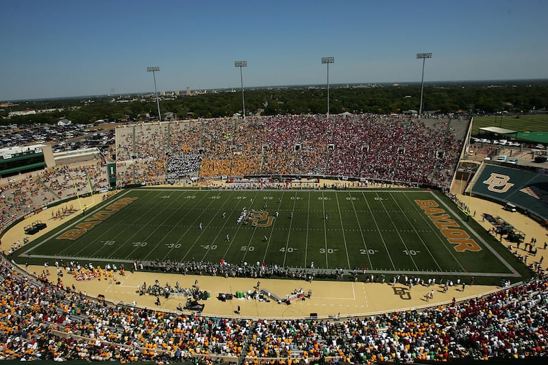 galleries/2011/10/31/america-s-30-brokest-cities-photos/brokest-cities-13-waco_pcpdho