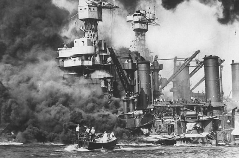 galleries/2014/12/07/inside-the-pearl-harbor-attack-photos/141205-pearl-harbor-10_qcfep9