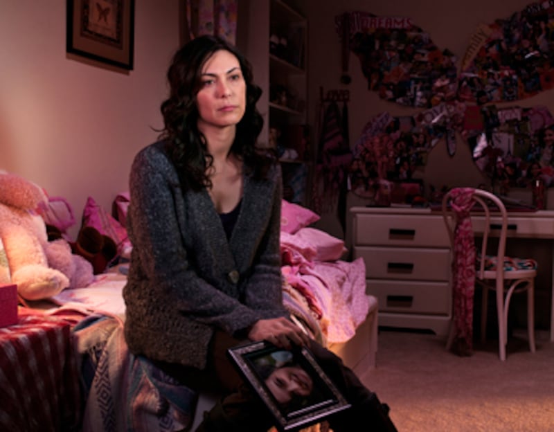 articles/2011/05/22/michelle-forbes-talks-about-amcs-the-killing/lacob-killing-forbes_182106_dji5fx