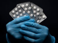 200406-lachlan-hydroxychloroquine-tease_dncqbl