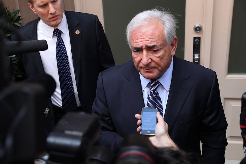 articles/2011/11/28/why-dominique-strauss-kahn-needs-to-tell-his-side-of-the-story/its-time-to-talk-dsk-dickey_pzoqw0