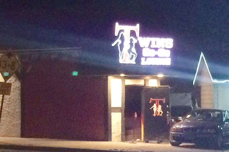 articles/2015/05/21/dea-agents-ran-jersey-s-sleaziest-strip-club/150521-nestel-njclub3-embed_pjq8mh